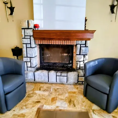 La Maison De La Majore Au Pied De La Cite Holiday home Carcassonne