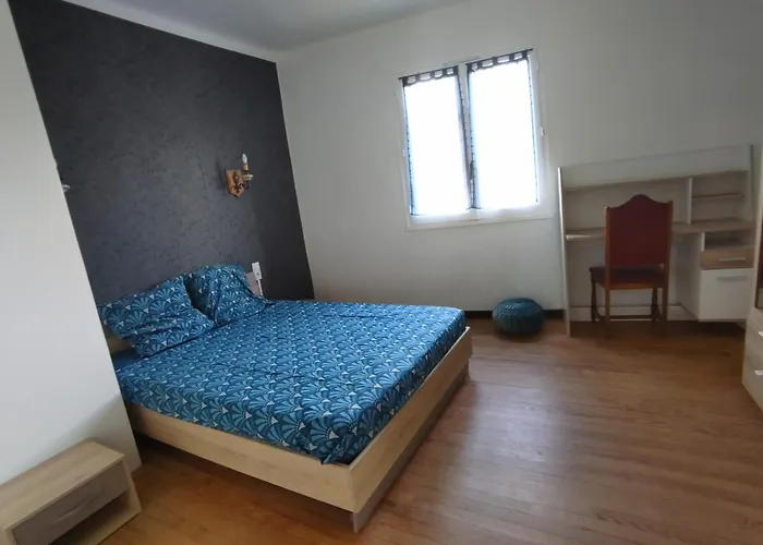 בית נופש La Maison De La Majore Au Pied De La Cite קרקסון