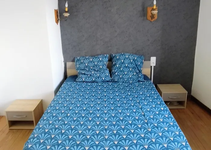 La Maison De La Majore Au Pied De La Cite *